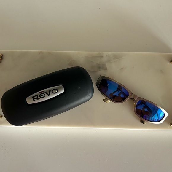 🎉Rare and Vintage Revo 1116/011 Mod Wrap Sunglasses - Picture 5 of 15